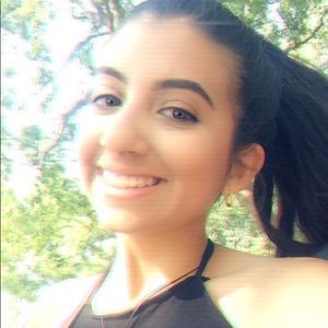 Meet your Posher, Marianna